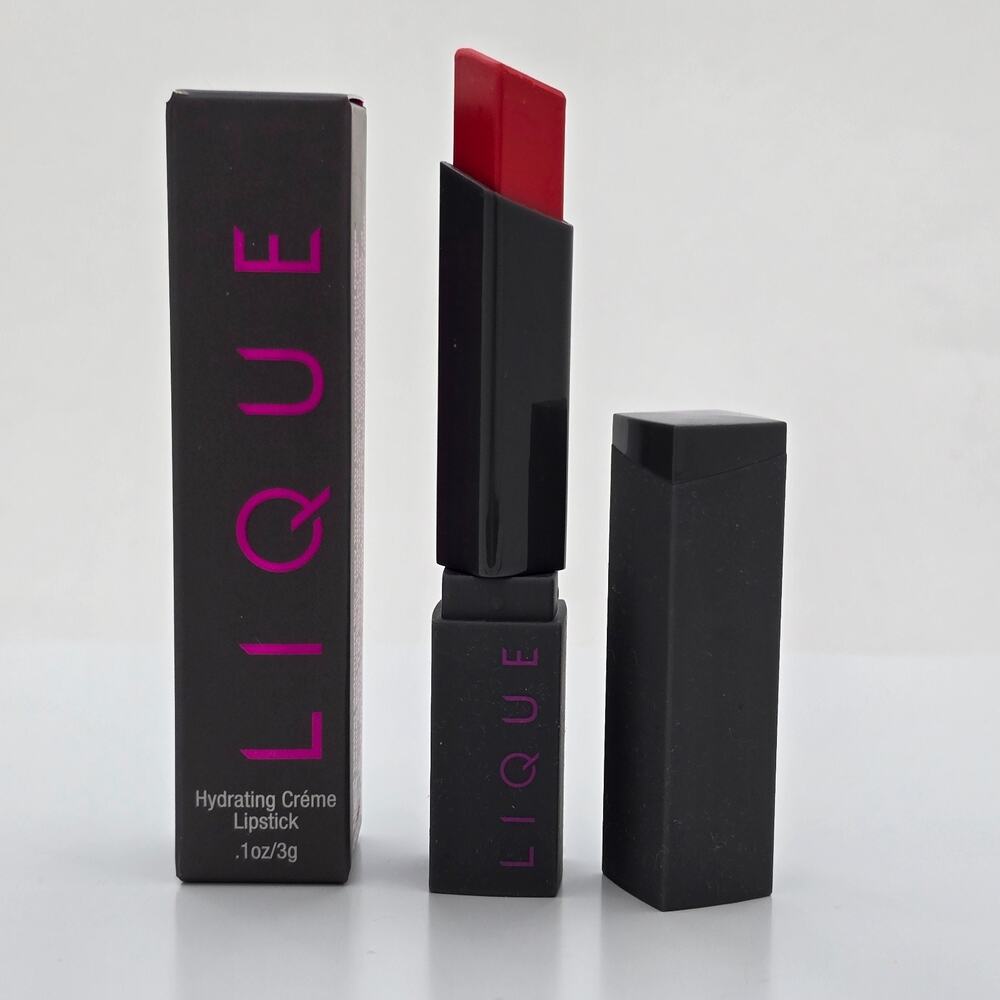 LIQUE Hydrating Crème Lipstick – Shade “Daring” Bold Red‎ 0.1 oz / 3g New in Box